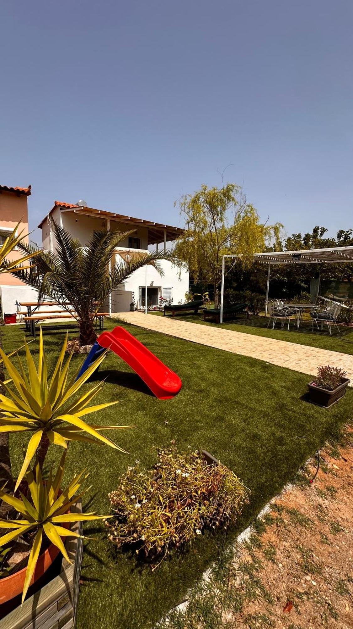 Angel House * Drosia (Central Greece)